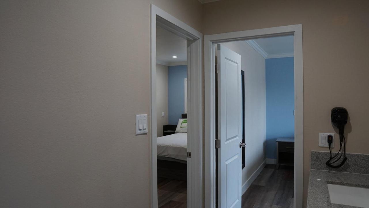 Sea Breeze Inn - Lax Airport, Los Angeles Inglewood Eksteriør billede